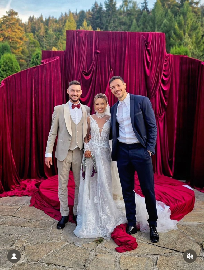 Антоанет Пепе се омъжи за Иво Карамански 