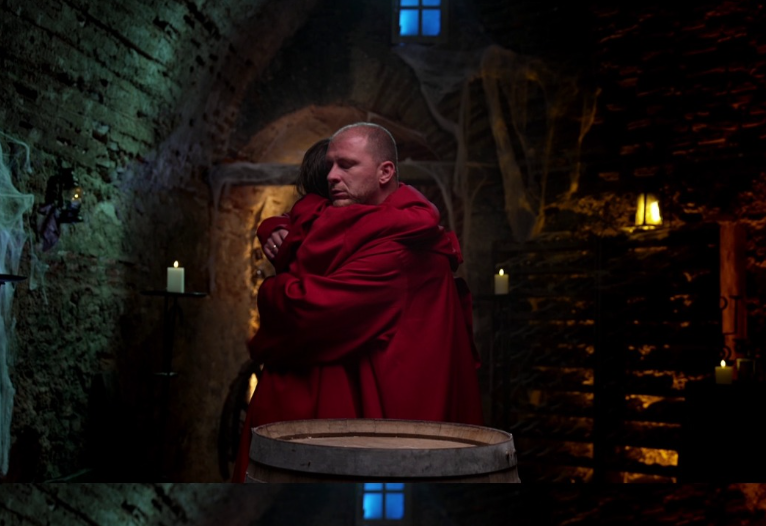 Коя е новата предателка на Бачорски – златното момиче Мая Пауновска? Вижте я преди всички корекции (Снимки)