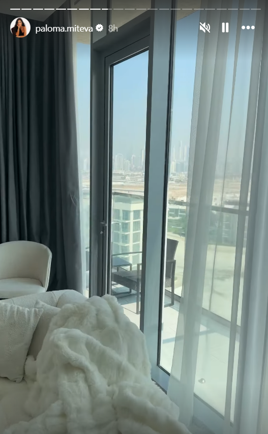 КРАЙ НА ГУЧИ И ДИОР: Поп фолк певицата Палома напусна огромната къща в Дубай и заживя в скромен апартамент. Изгони ли я мъжа ѝ?