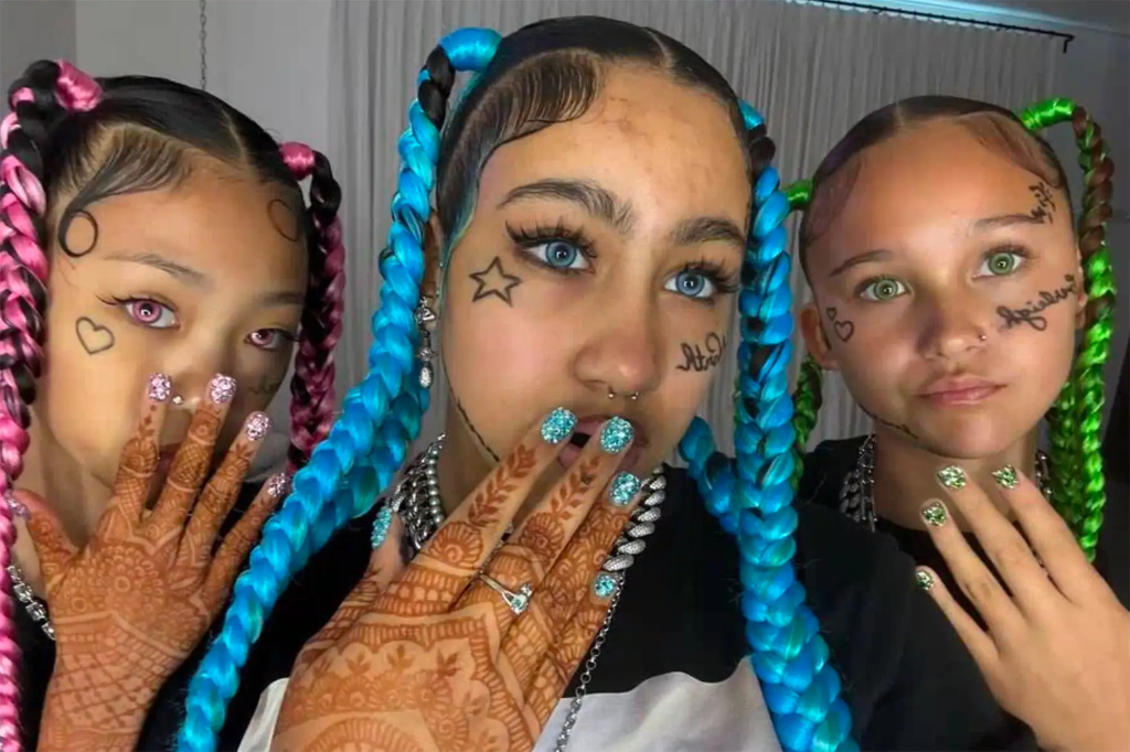 Ким Кардашиян ЗАЩИТИ Норт Уест след скандала с външния ѝ вид. Тя се появи, носейки фалшиви пиърсинги и татуировки