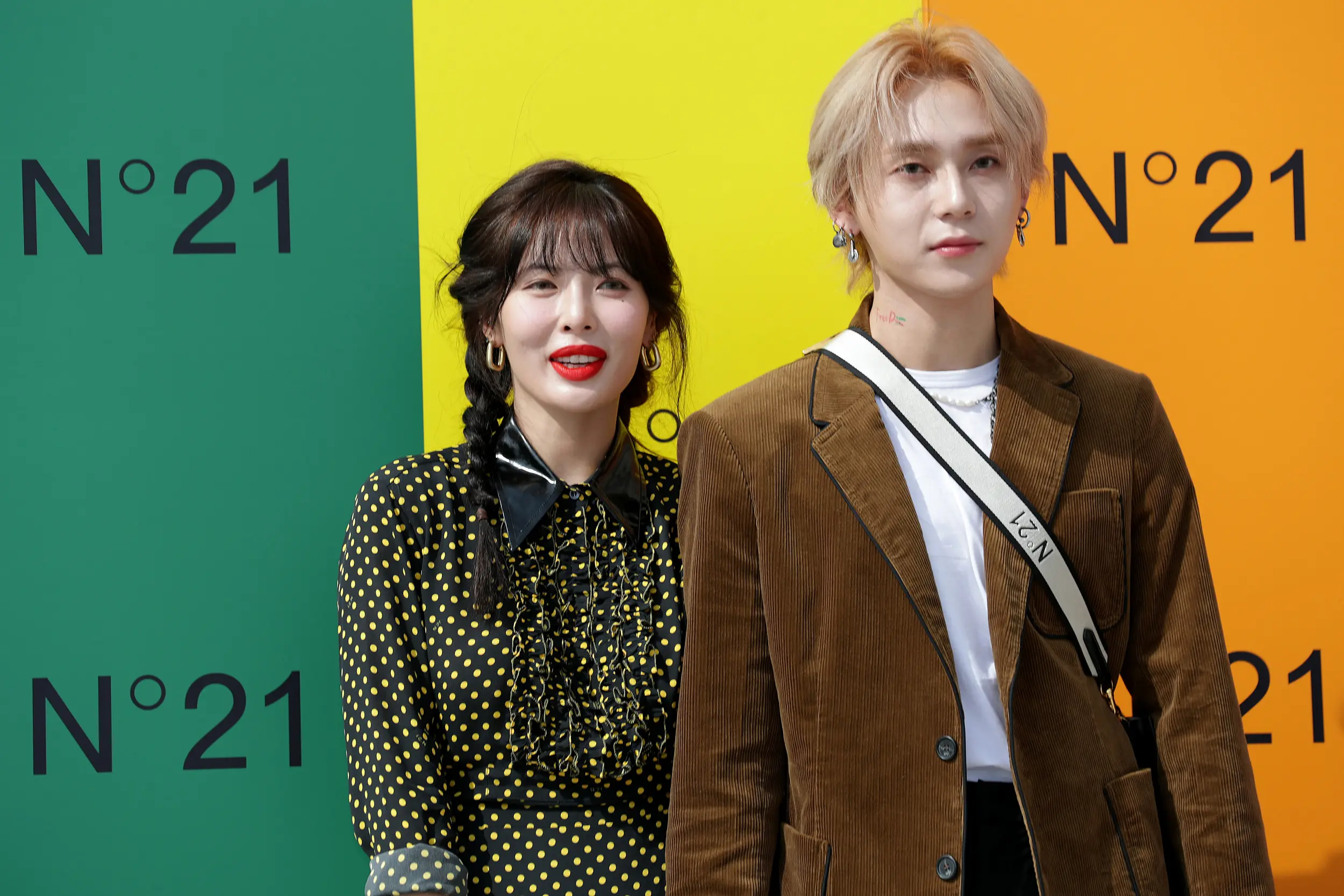 K-Поп звездата Хюна припадна на сцената след като свали 10 кг (Видео)