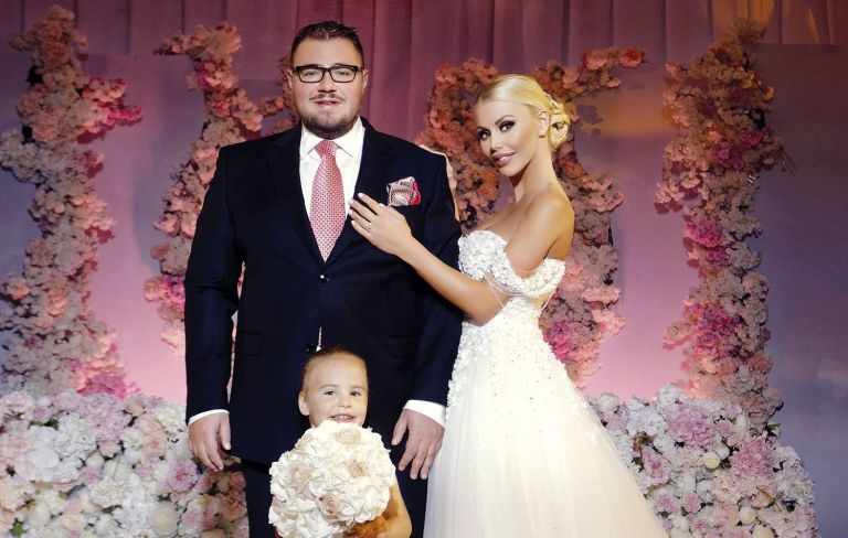 Християн Гущеров за развода със Светлана: „Няма да плащам издръжка, равносилна на живот в Бевърли Хилс. Звънят ми, че виждат децата да спят по масите в заведения“