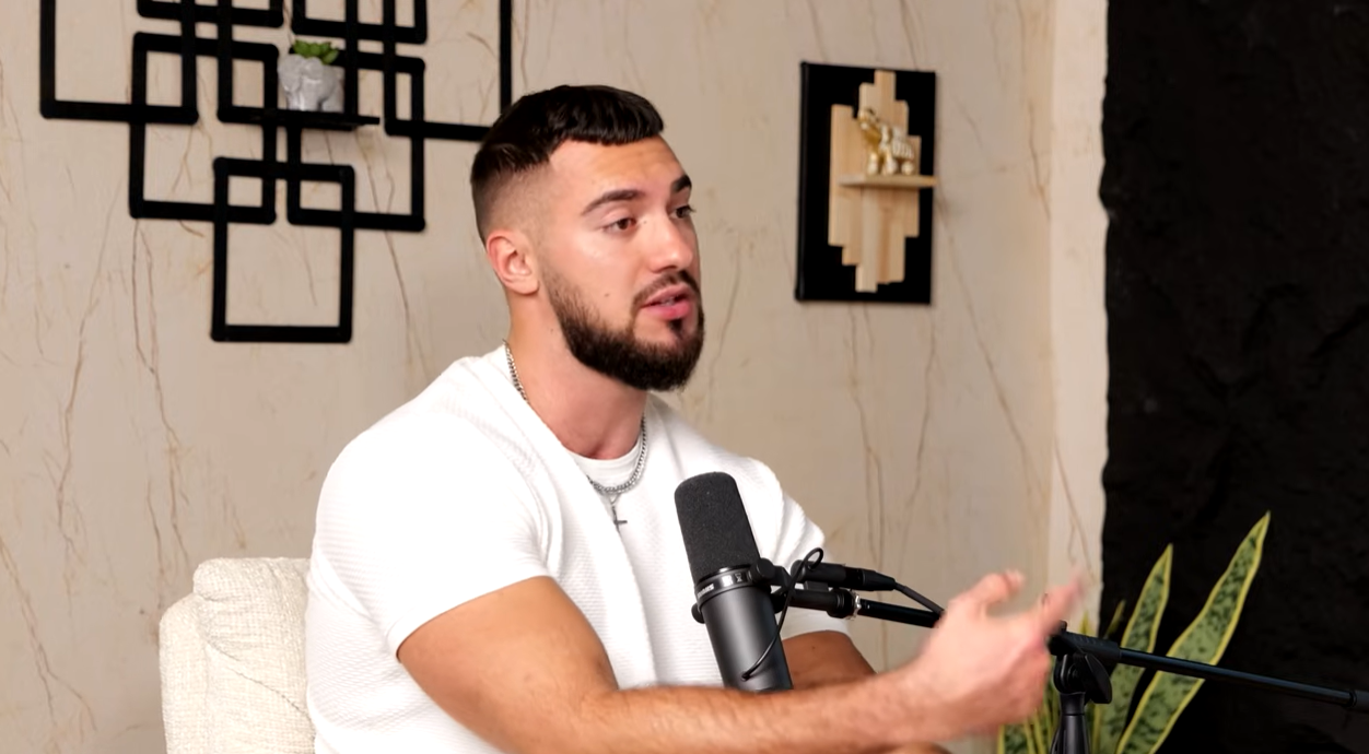 Радо от „Ергенът: Любов в рая“: „Жената, която искам да е до мен няма да влезе в такова предаване, не искам да си качва задните части в Инстаграм“