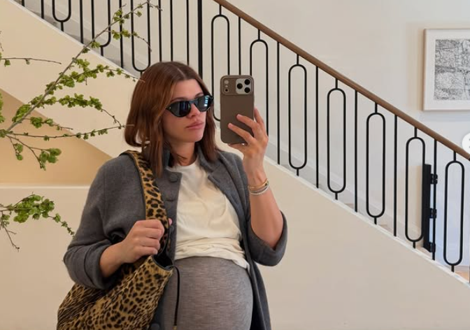 София Ричи и Елиът Грейндж станаха родители за втори път (Снимки)