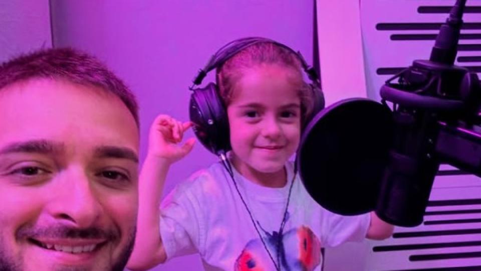 Дъщерята на Криско дебютира с първо парче (Видео)