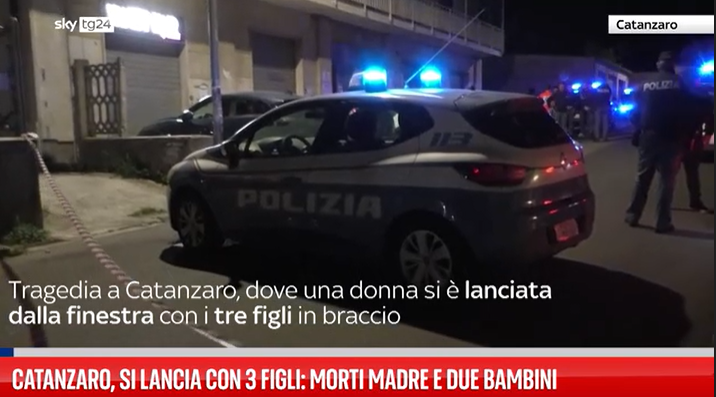 Трагедия в Италия: Майка скочи с трите си деца от балкон, докато бащата спял