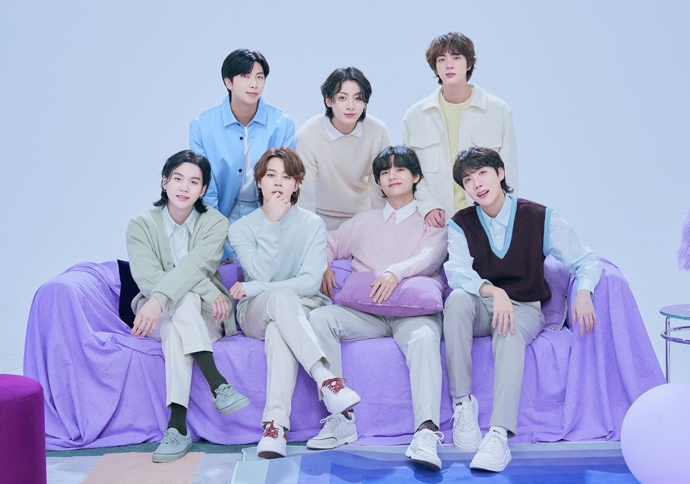 BTS и Джени от БЛЕКПИНК отново покориха класацията Billboard